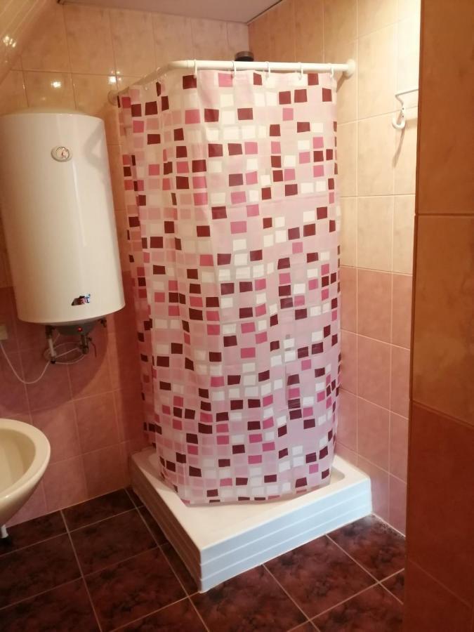 Liiva Guest Accommodation,Free Parking タルトゥ エクステリア 写真
